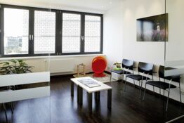 Waiting room of the practice for oral, maxillofacial and facial surgery in Braunschweig